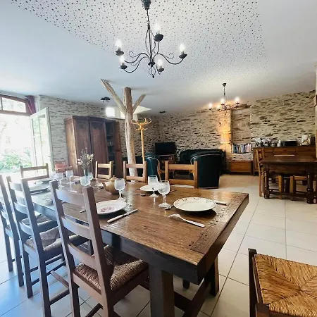 Casa De La Haye : Gite 8 Holiday home Avrille (Maine-et-Loire)